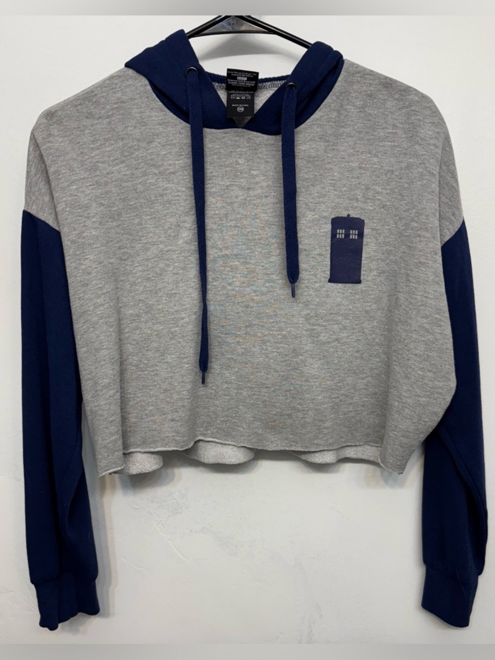 Dr. Who Gray & Navy Blue Cropped Pullover Hoodie Sweatshirt Woman’s size SM NWOT